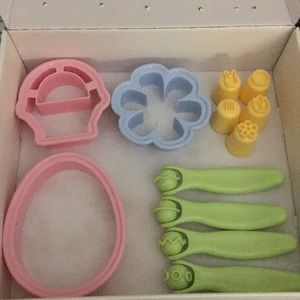 Williams-Sonoma stamp & style cookie cutters